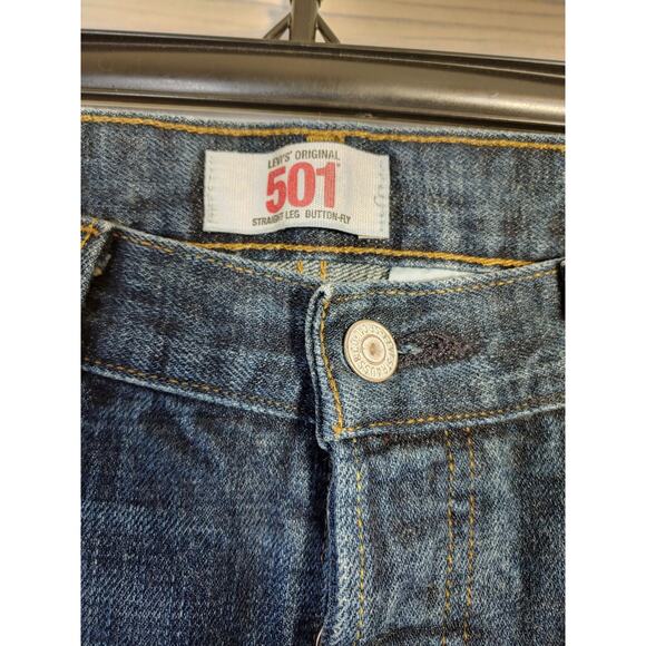 Mens Levi 501 Button Fly Jeans size 34x30 - Picture 2 of 5